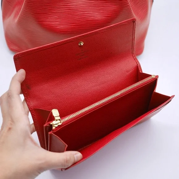 🍓LV Epi Noe and Wallet Bundle - Picture 8 of 16